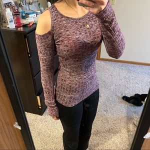 Open shoulder long sleeve shirt